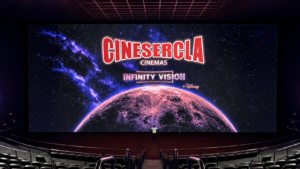 A Nova Era do Cinema Gigante: Por que a Tela IMMENSE da Maxillusion é um Fenômeno de Imersão?